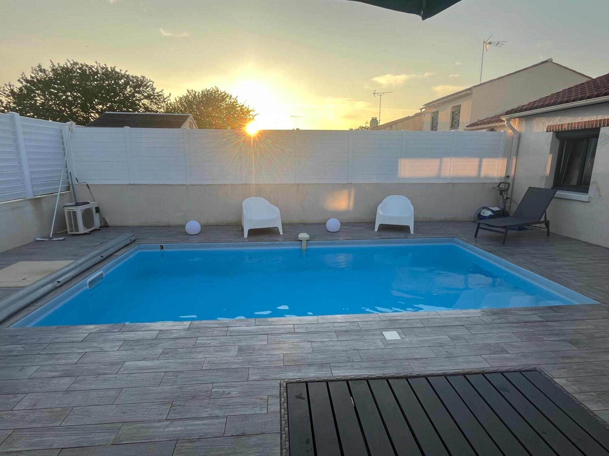 Villa Avec Piscine 생장드몽 외부 사진